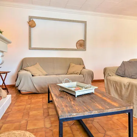 Holiday home Beautiful In