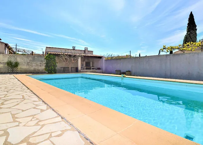 4 Bedroom Lovely In
